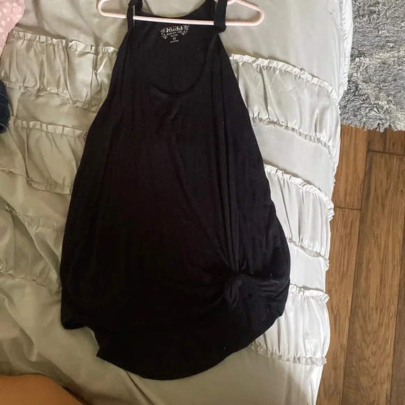 basic tank top - Picture 2 of 3